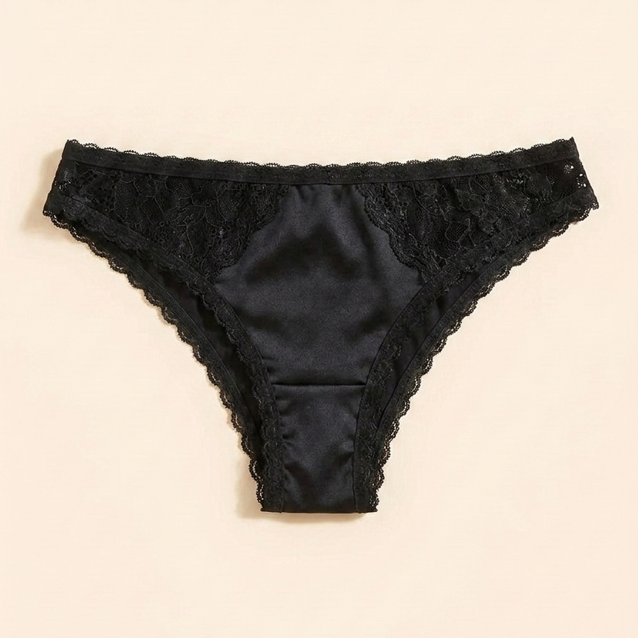 Signature Lace-Trim Tanga